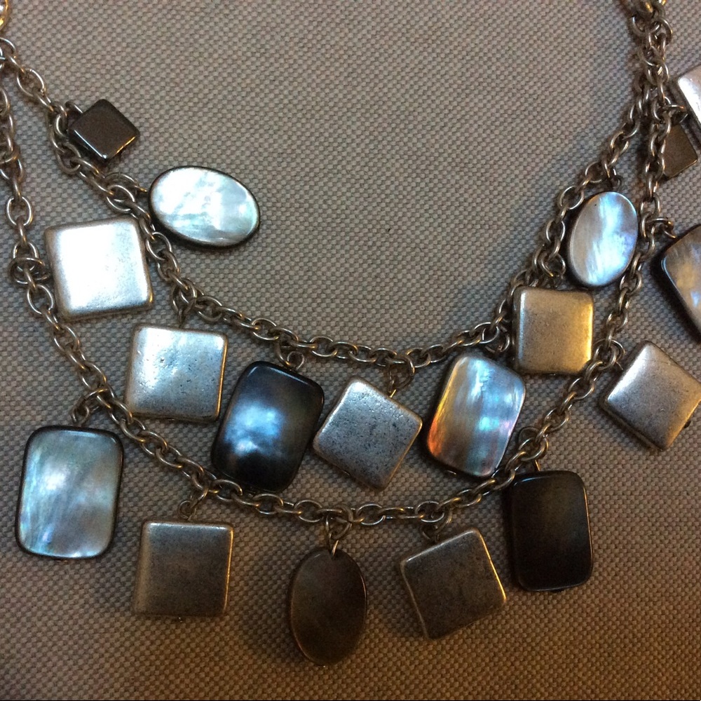 Necklace - Picture 2 of 3